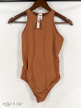 Victoria’s Secret PINK Orange Bodysuit Slim Fit Small Cut Out Back Athleisure